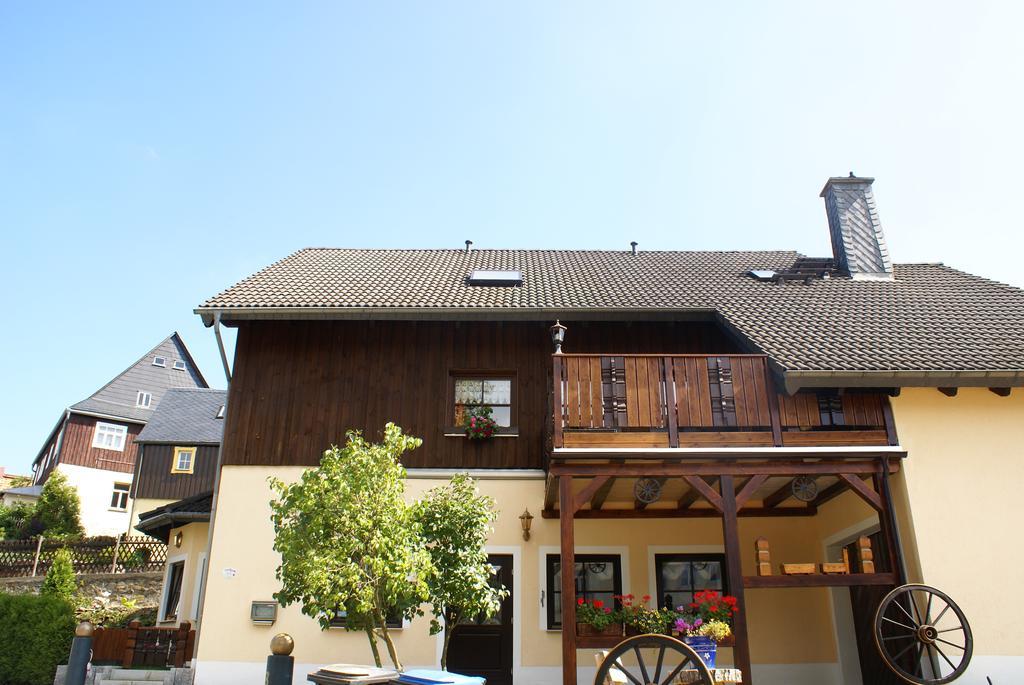 Ferienwohnung Am Schloss Lauenstein Im Erzgebirge Экстерьер фото