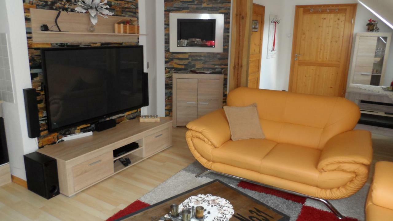 Ferienwohnung Am Schloss Lauenstein Im Erzgebirge Экстерьер фото